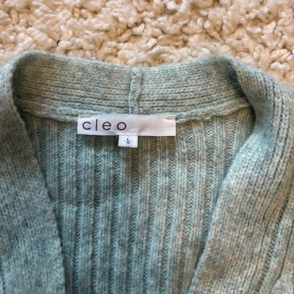 Cleo Sweater - Picture 2 of 3